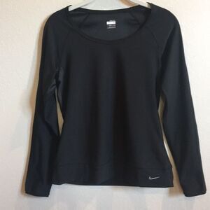 𝅺NIKE DRIFIT TOP⚡️